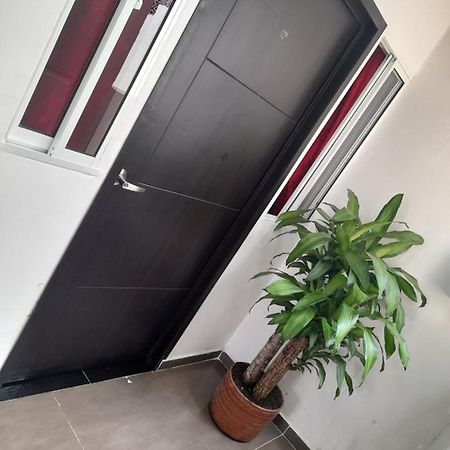 Apartaestudios El Jardin 2 Cali Chambre photo