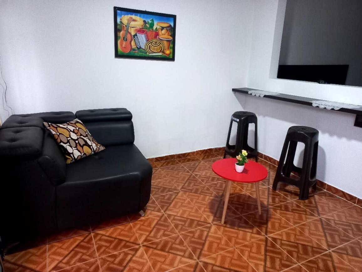 Apartaestudios El Jardin 2 Cali Extérieur photo